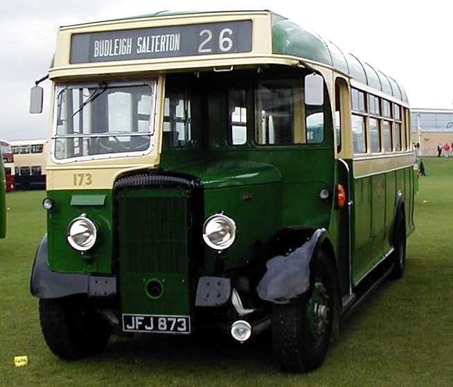 Exeter Corporation Daimler CVD6 Weymann