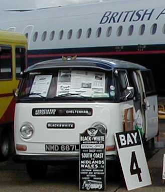 Black & White Volkswagen Microbus NMD667L