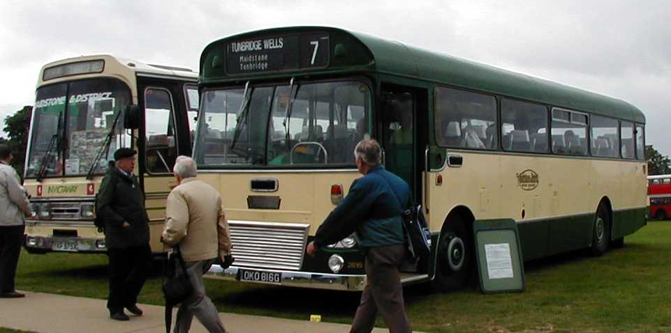 Maidstone & District Leyland Leopard Willowbrook 2816