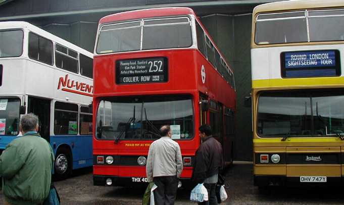 Stagecoach East London T1