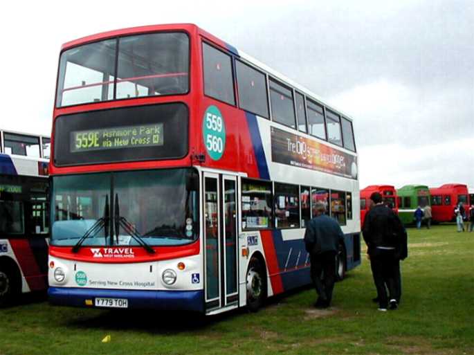 TWM Dennis Trident Alexander ALX400 4177