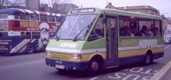 Oxford City Nipper MCW MetroRider