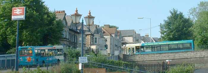 Arriva the Shires Wycombe Red and Green routes Dennis Dart SLF Plaxton Pointer