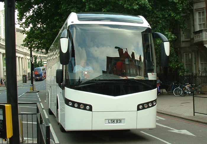 Parks Volvo B12M Jonckheere HV