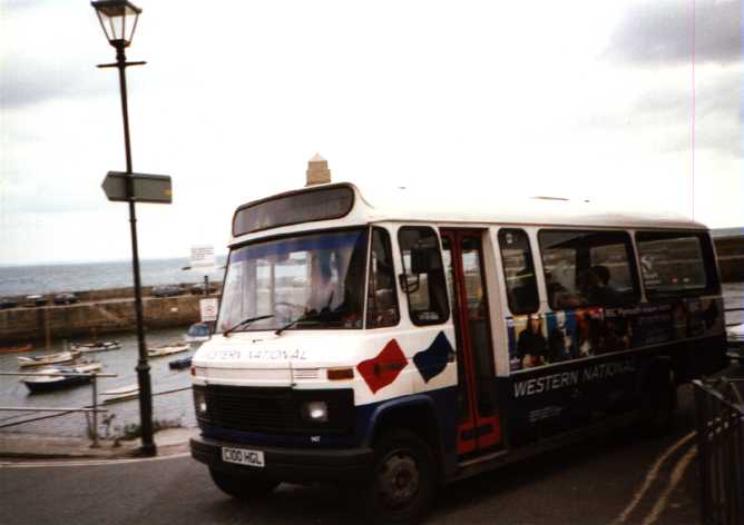 Western National Mercedes L608D Reeve Burgess 147
