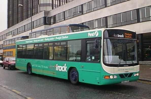 Beeline Fastrack Scania L94UB Wright SW827