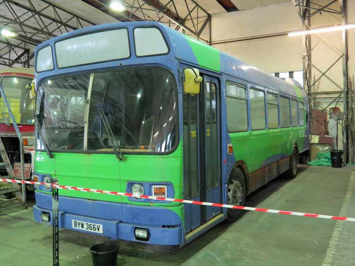 London LS Class | Leyland National | SHOWBUS LONDON BUS IMAGE GALLERY