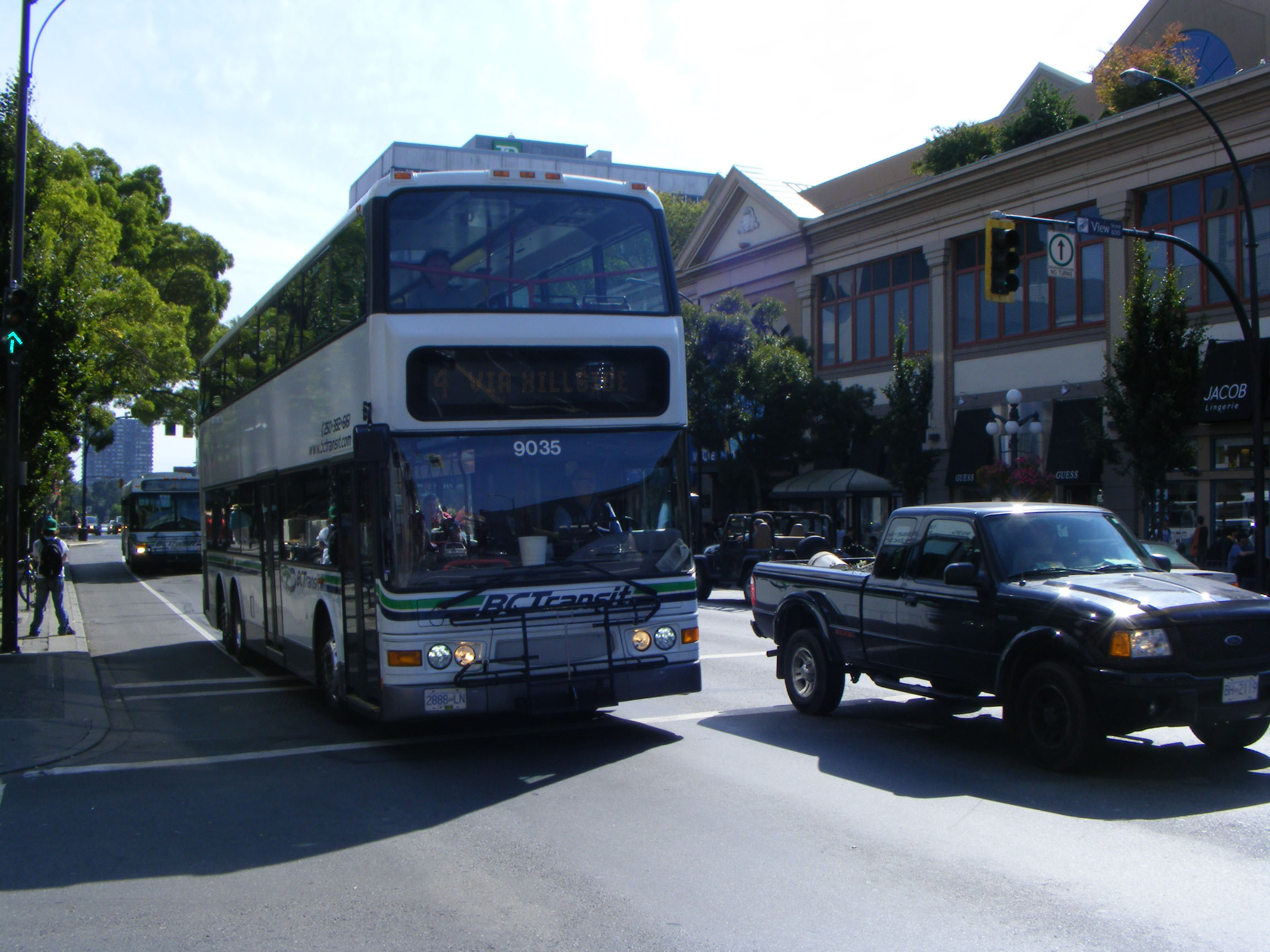 BC Transit Transbus Trident DM5000 9035