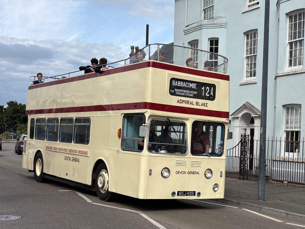 Devon General | The SHOWBUS Bus Image Gallery | South West England