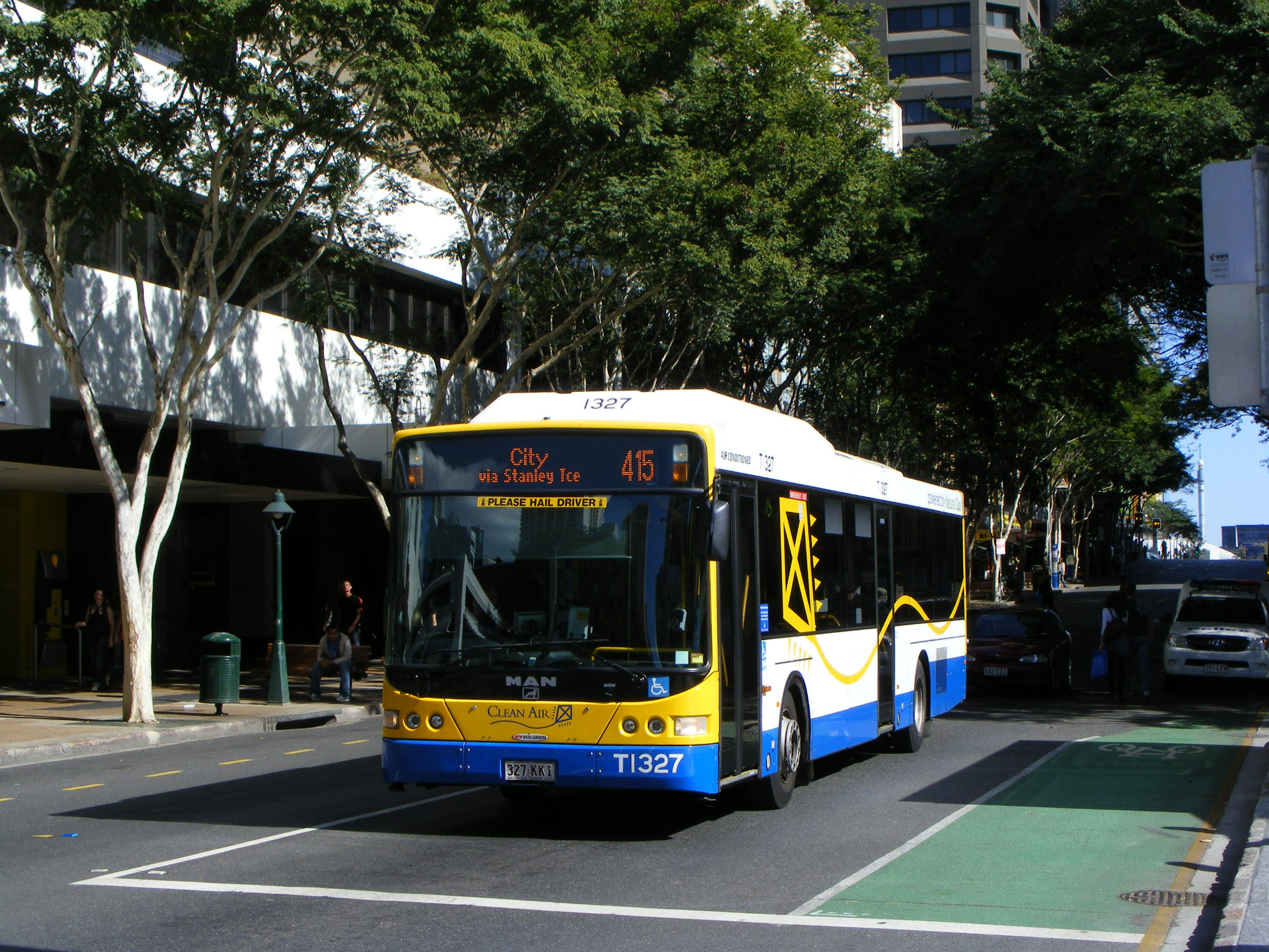 bus travel brisbane