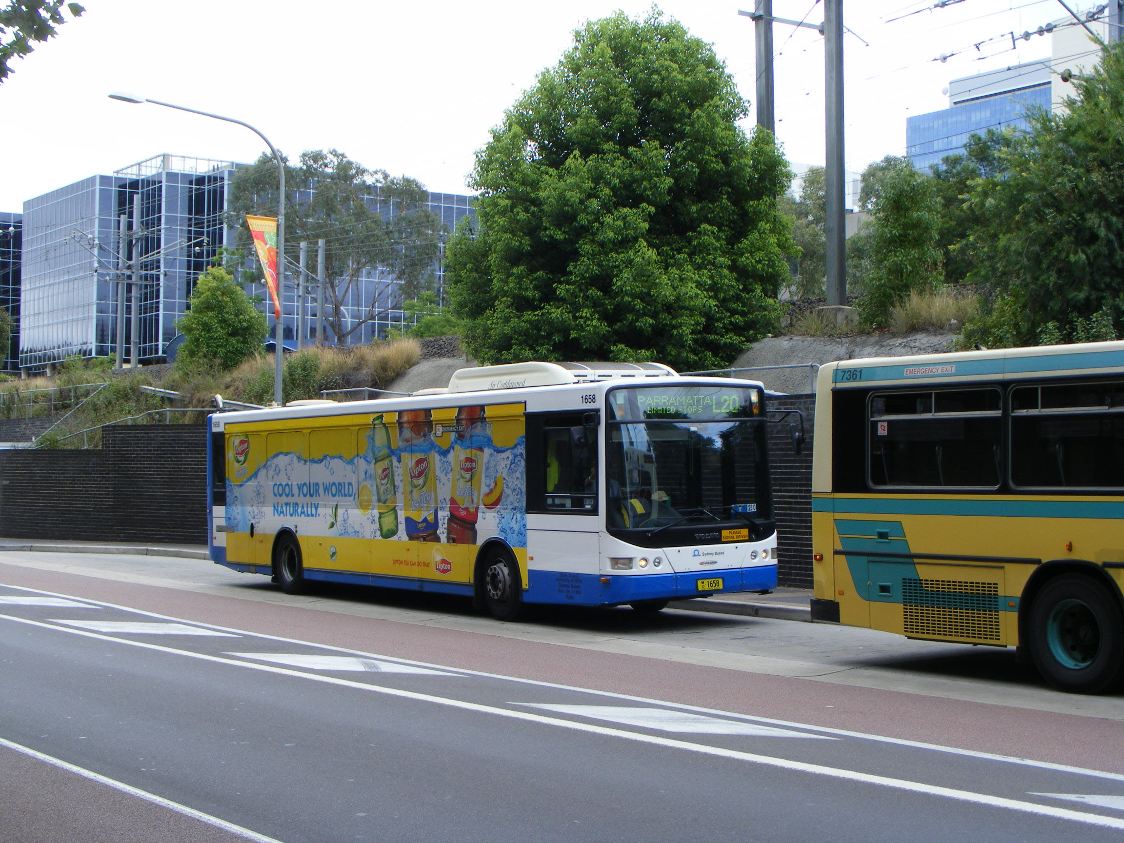 Sydney Buses | australia.SHOWBUS.com BUS IMAGE GALLERY | Volgren CR228L ...