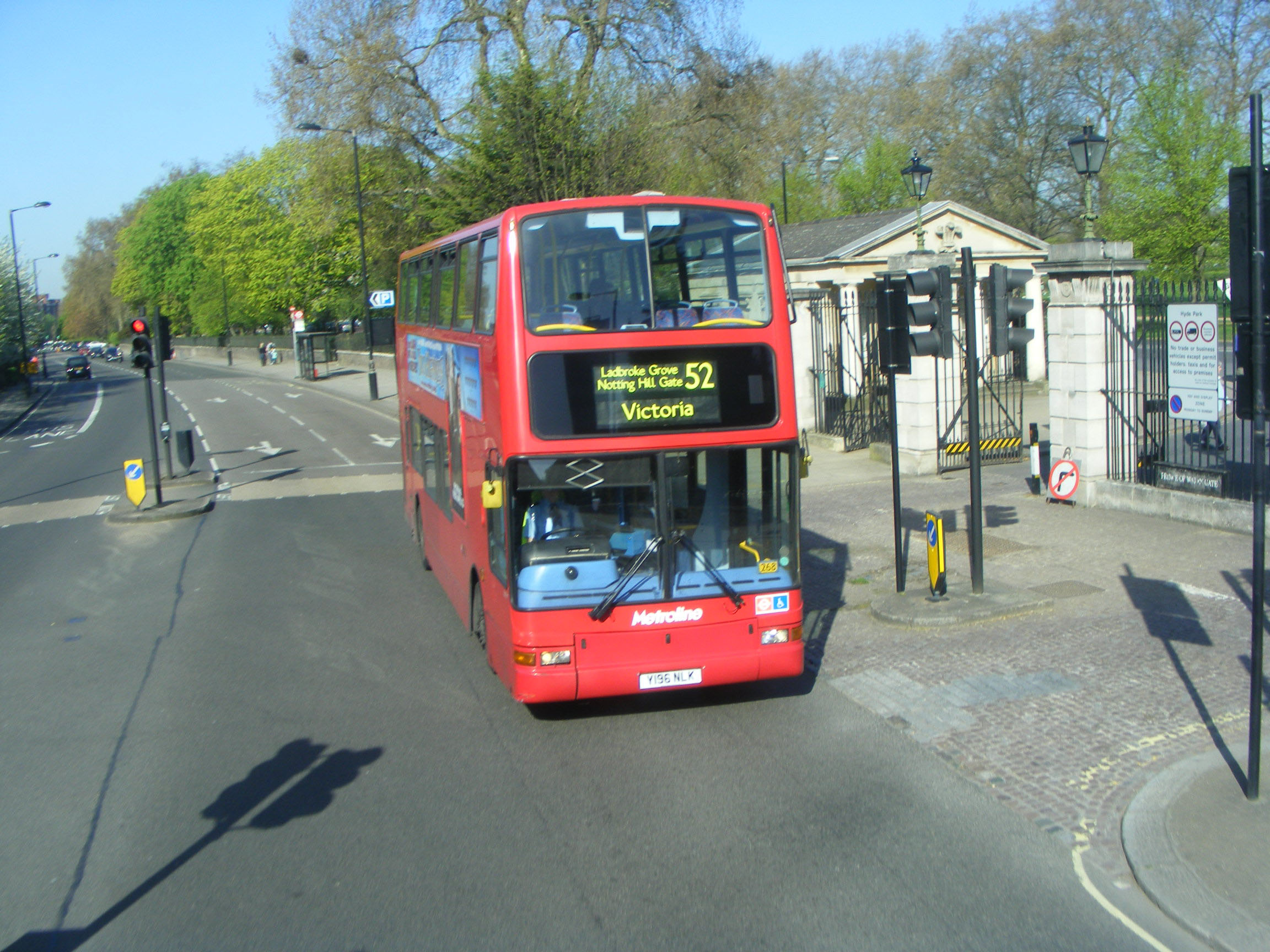 Metroline | SHOWBUS LONDON BUS IMAGE GALLERY