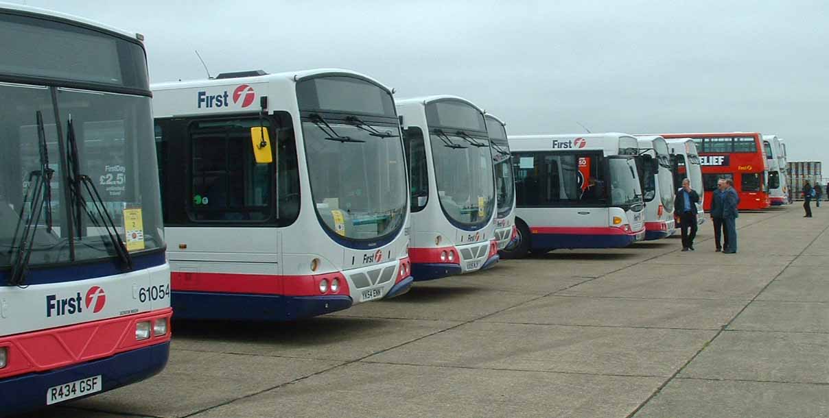 First - EFE SHOWBUS International 2005 photos