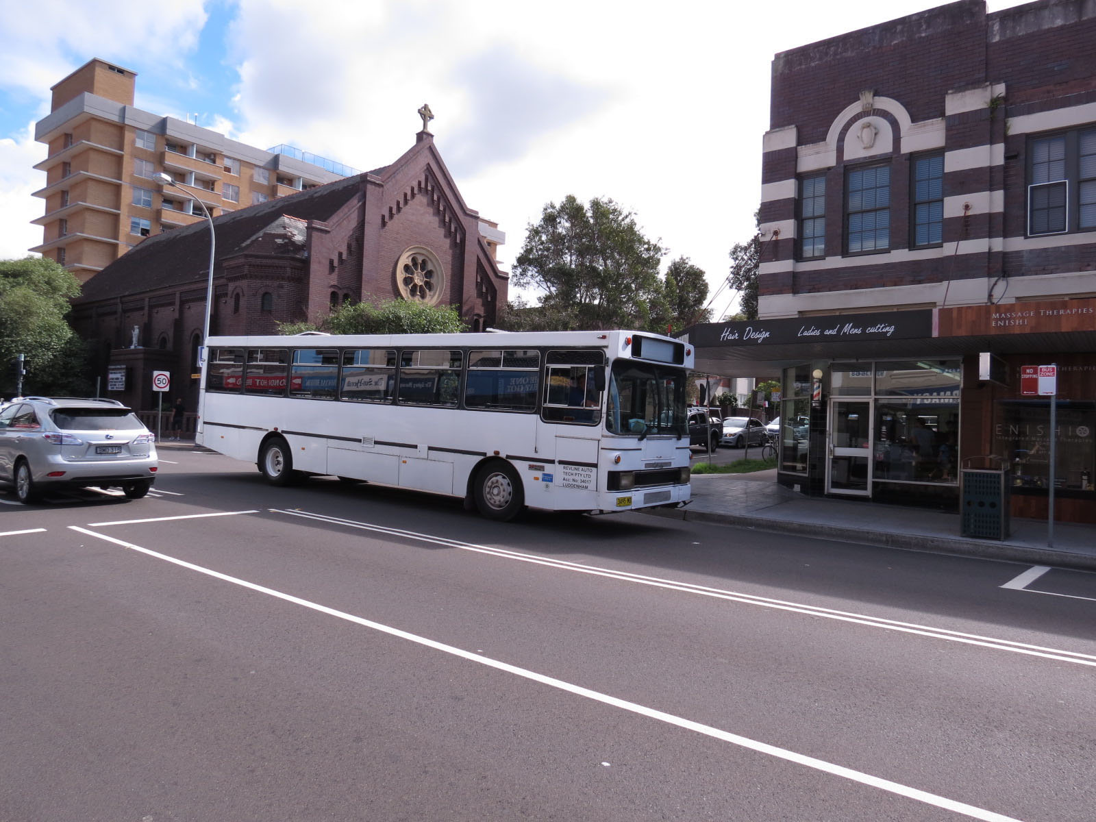 Rover Motors | australia.SHOWBUS.com BUS IMAGE GALLERY