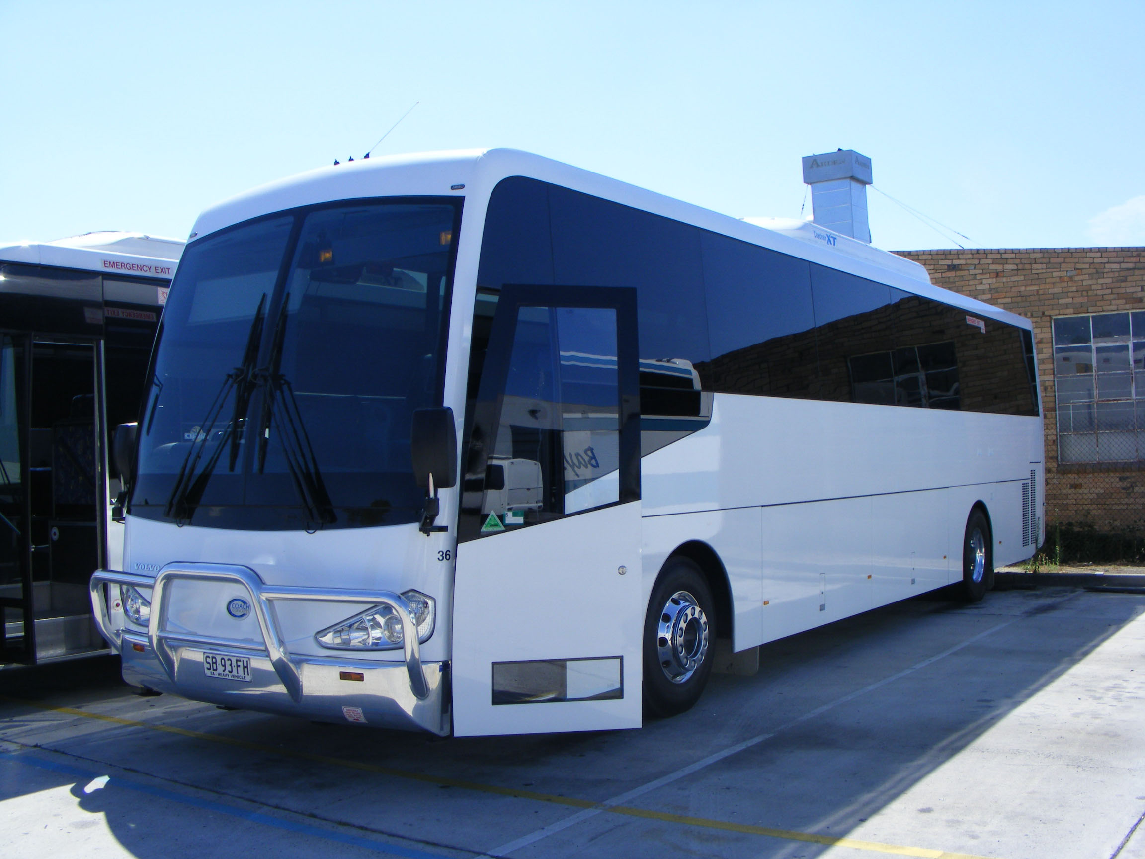 Bayside Coaches | Nuline Charter | australia.SHOWBUS.com BUS & COACH ...