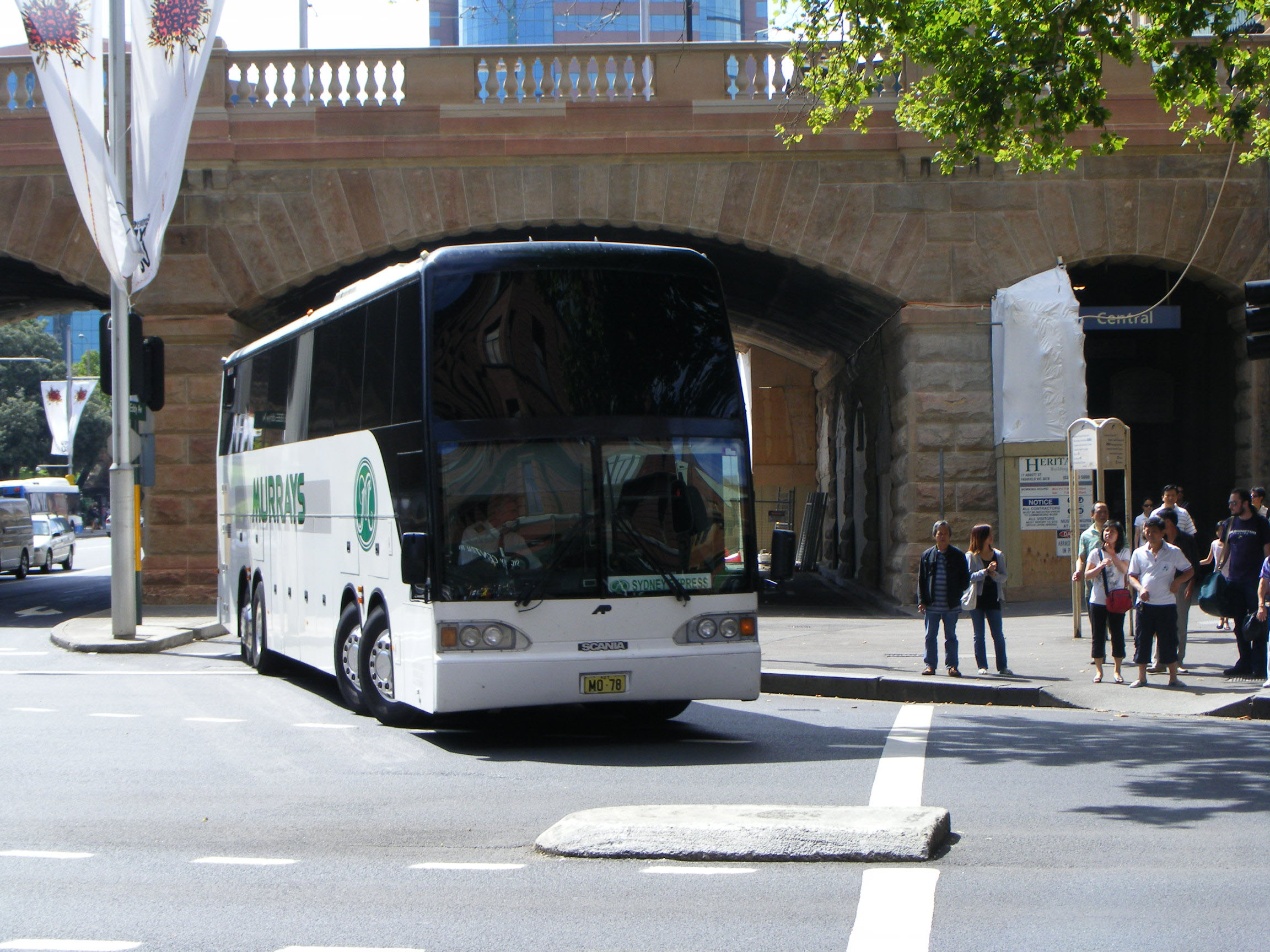 Murrays Coaches BUS IMAGE GALLERY