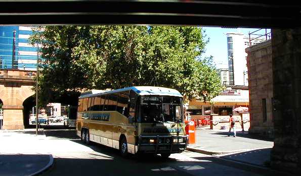 McCafferty's | australia.SHOWBUS.com COACH IMAGE GALLERY