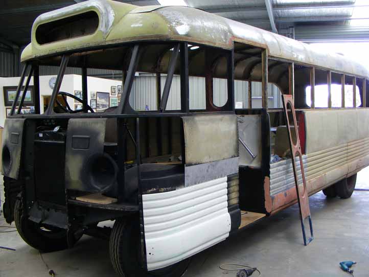 Sandown 2013 | australia.SHOWBUS.com BUS IMAGE GALLERY