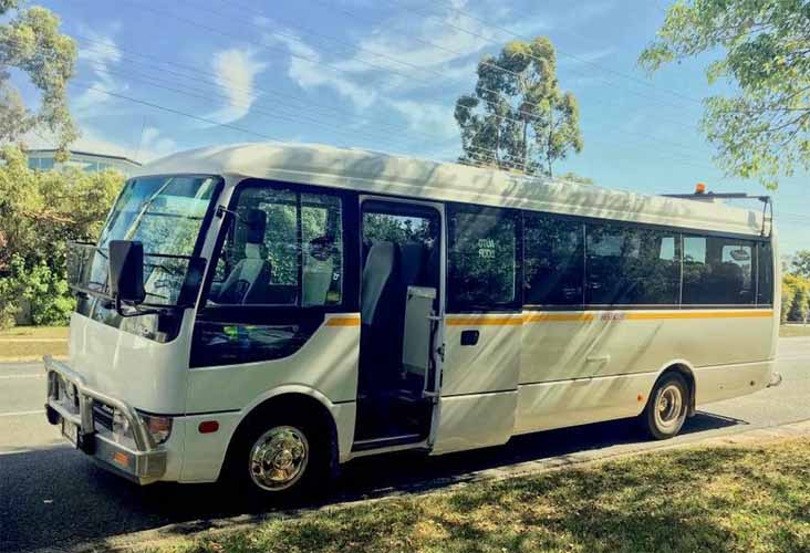 UBS - australia.SHOWBUS.com BUS IMAGE GALLERY - Underwood Bus Service