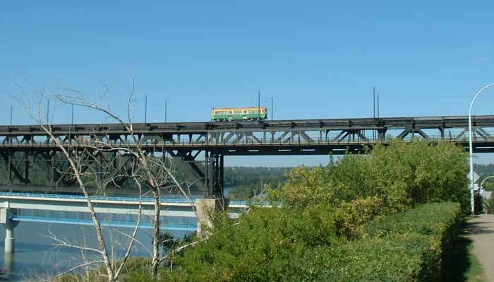 Melbourne Class W6 tram 930