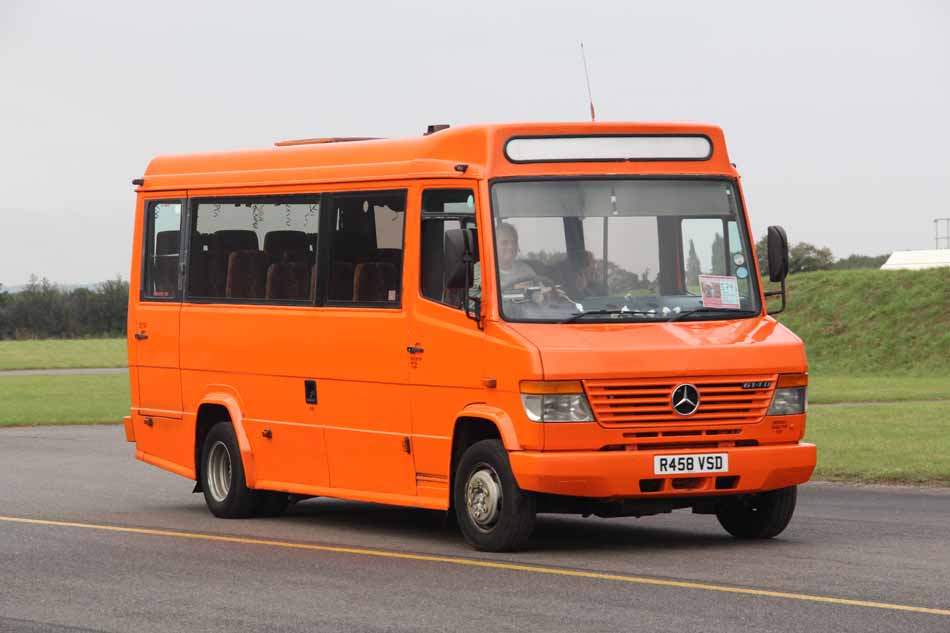 Revelminibus Mercedes 614D R458VSD