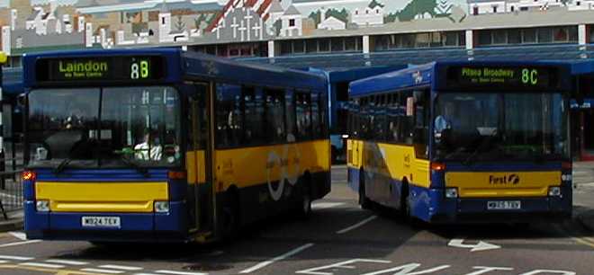Basildon Dennis Dart Plaxton Pointer 924 & 925