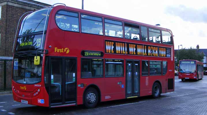 SHOWBUS PHOTO GALLERY First in London