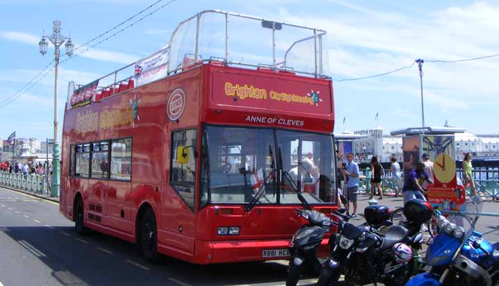 City Sightseeing Brighton & Hove Scania N113DRB East Lancs 781