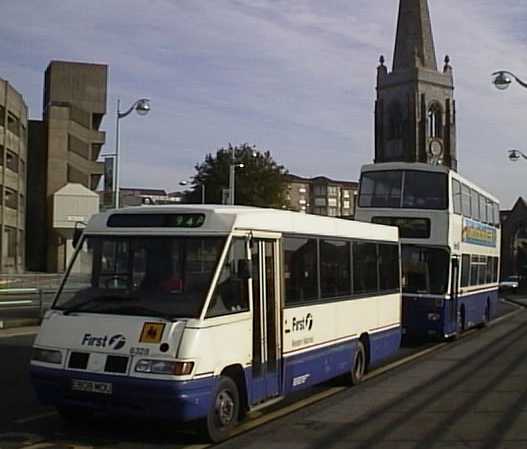 Western National Optare Star-Rider