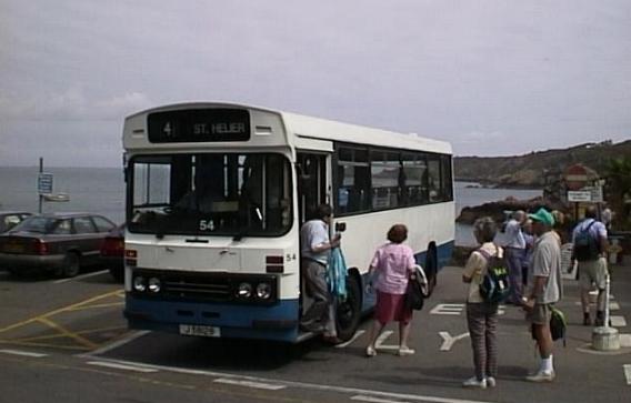 Jerseybus Ford R1014 Duple Dominant